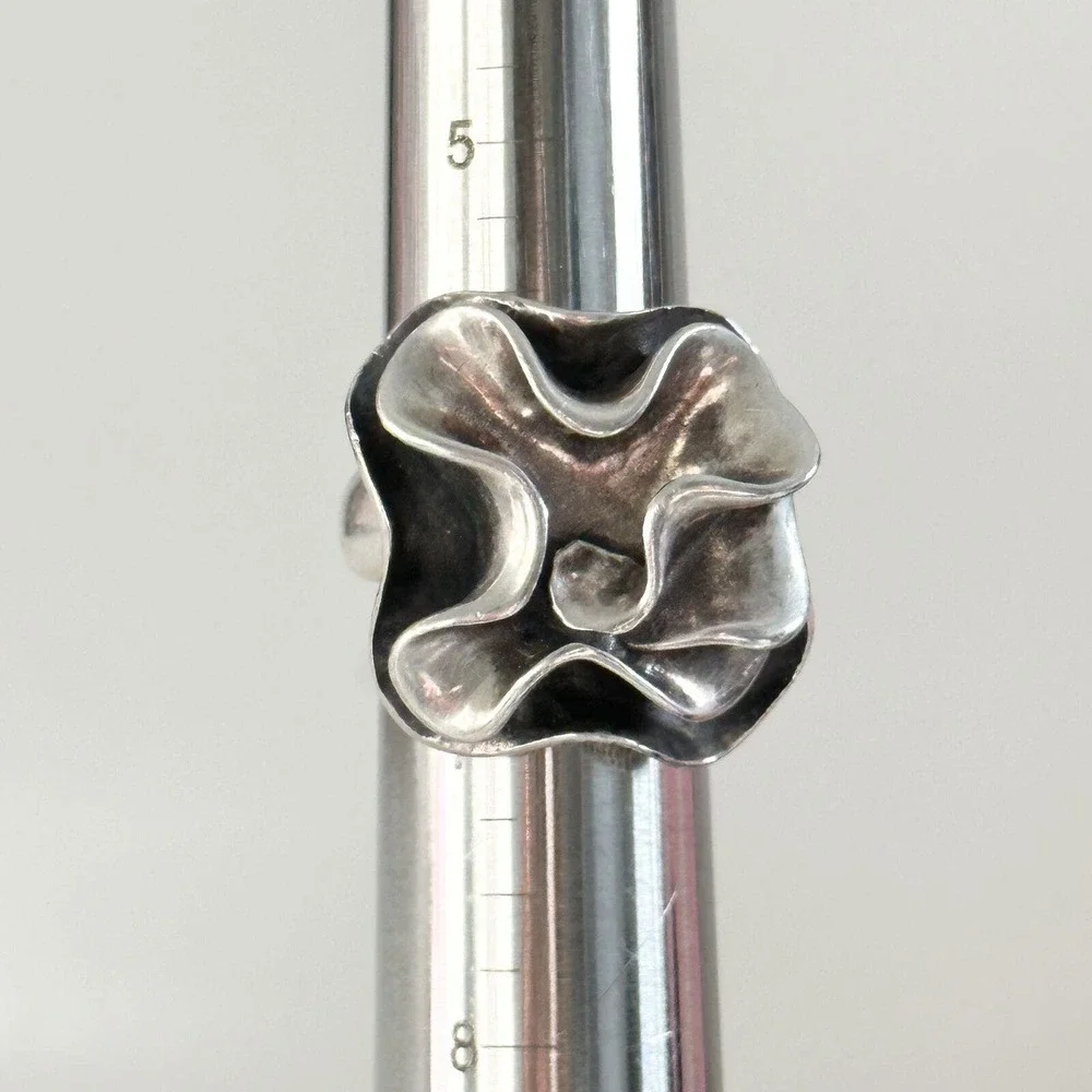 Silpada 925 Sterling Silver Large Chunky Modernist Flower Band Ring Size 6.25